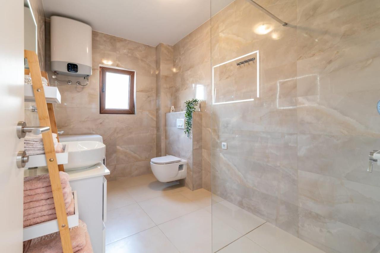 Oleandar Apartment Trogir Exterior foto